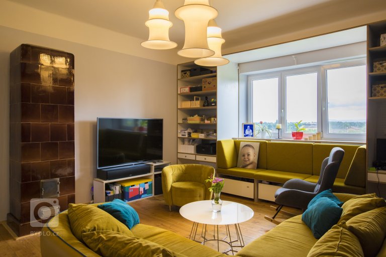 add picture to album