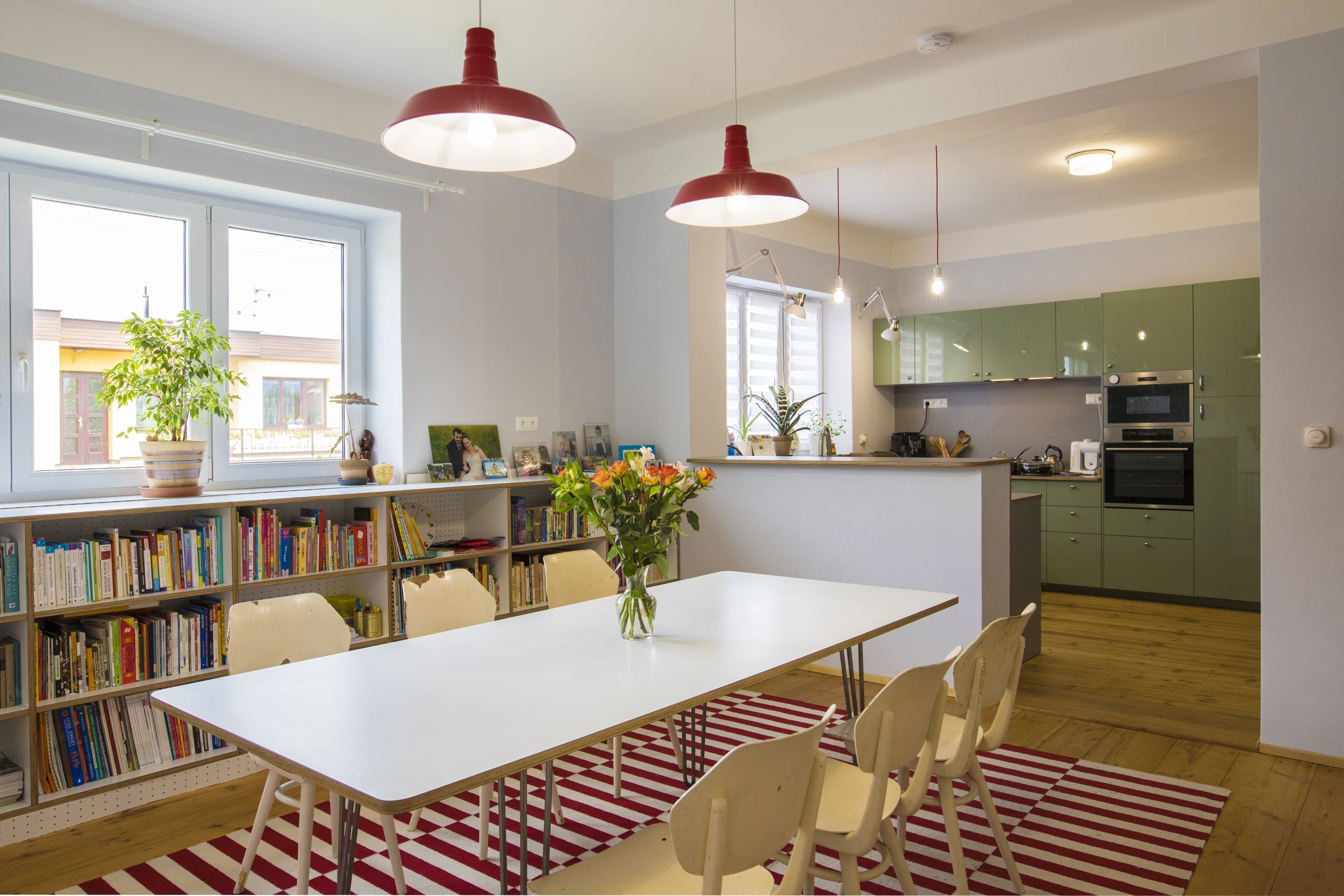 Rekonstrukce prvorepublikového rodinného domu v Suchdole nad Odrou s požadavkem minimálních stavebních úprav.&nbsp;Byla vypracována nová dispozice a kompletní…