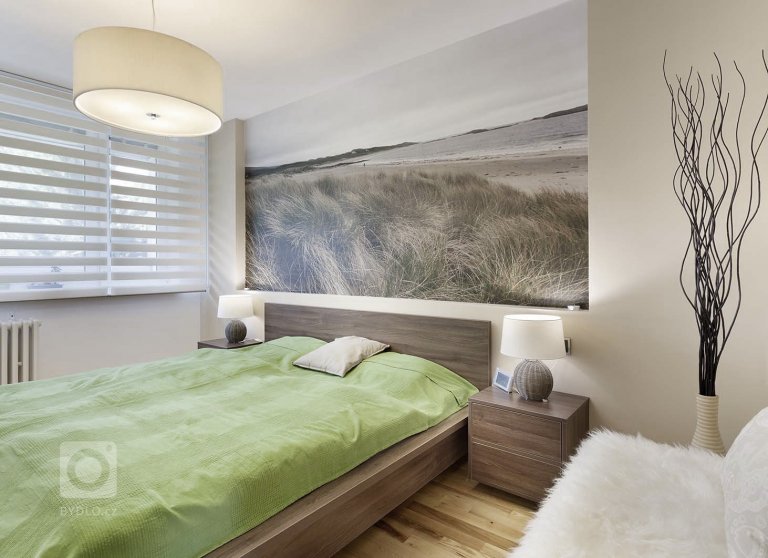 add picture to album