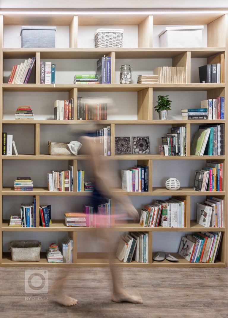 add picture to album