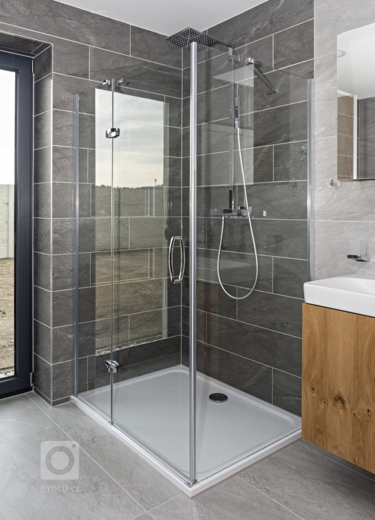 add picture to album