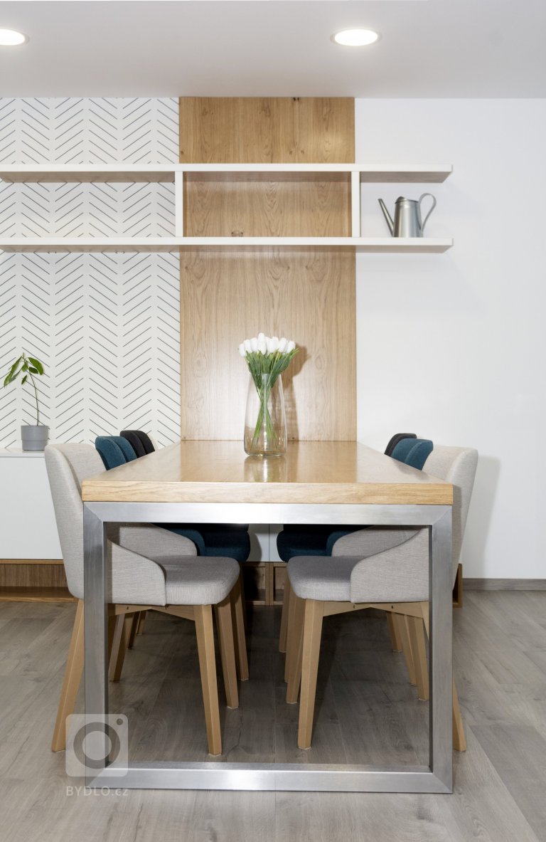 add picture to album