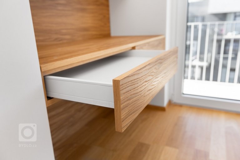 add picture to album