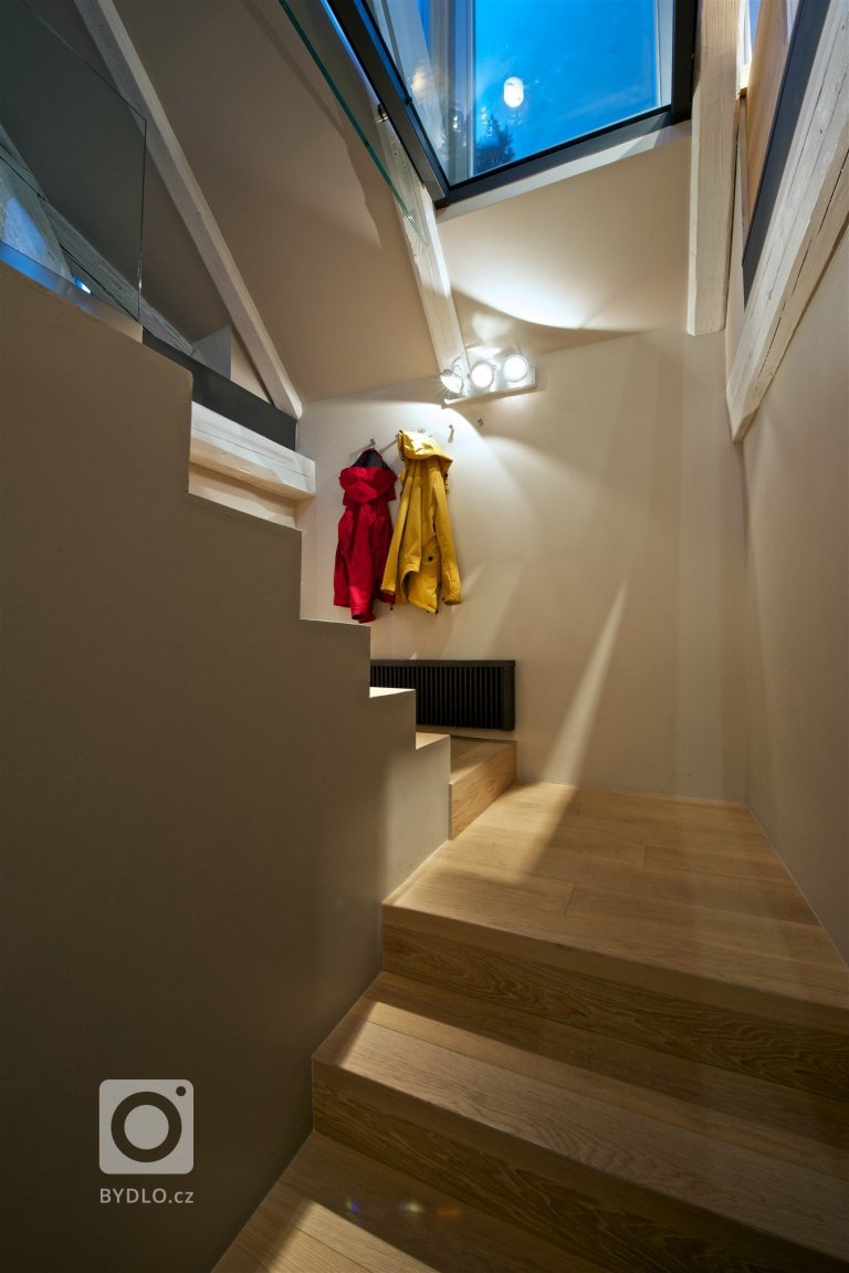 add picture to album