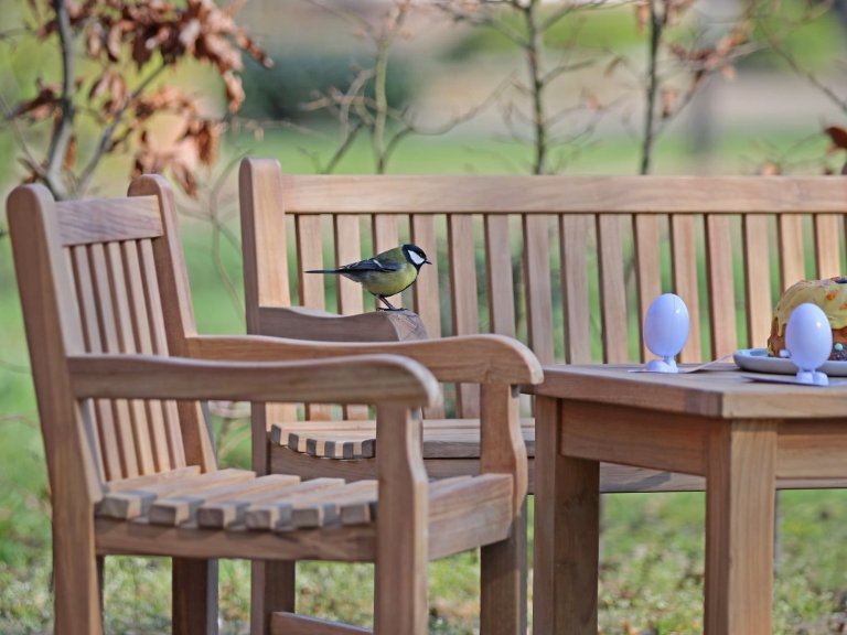 7 tipů, jak vybrat ten správný zahradní nábytek