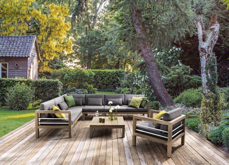  Teakový zahradní nábytek s polstrováním kolekce Del Mar. Konstrukce masiv teak je vhodný pro celoroční pobyt venku. 