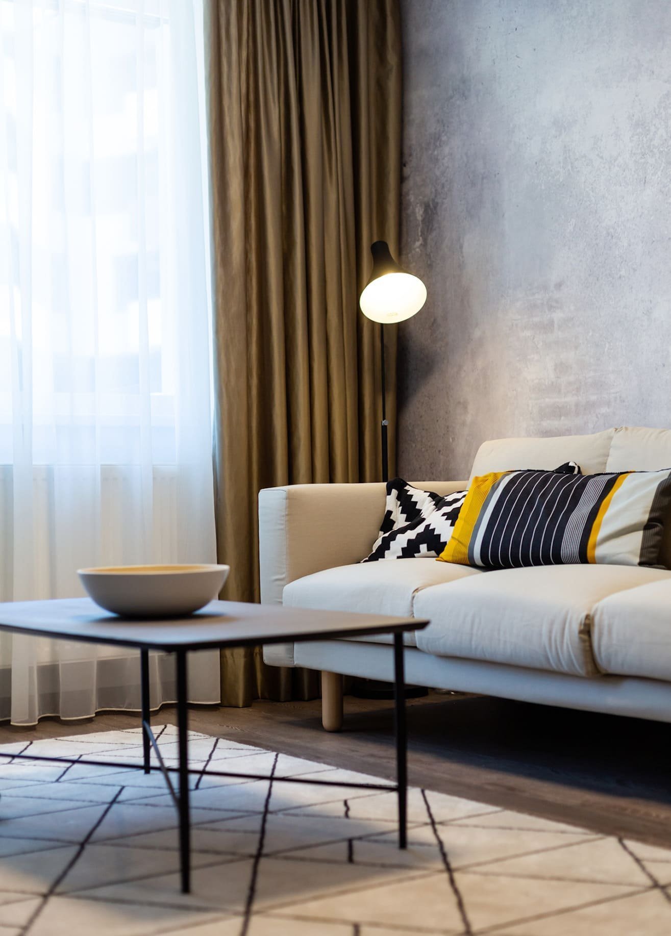 Chlapský interiér v industriálním stylu