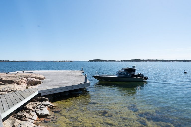 Dřevostavba u jezera