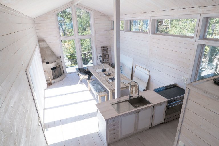 Dřevostavba u jezera