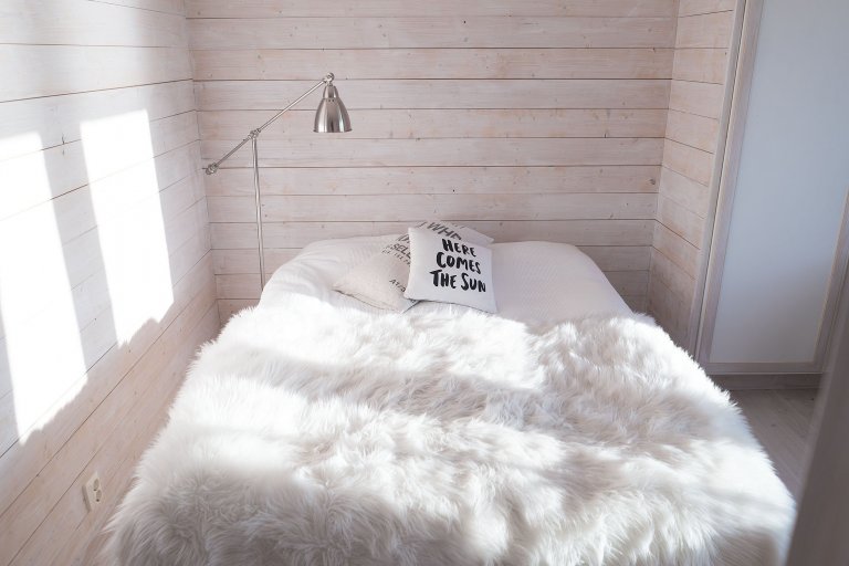 Dřevostavba u jezera