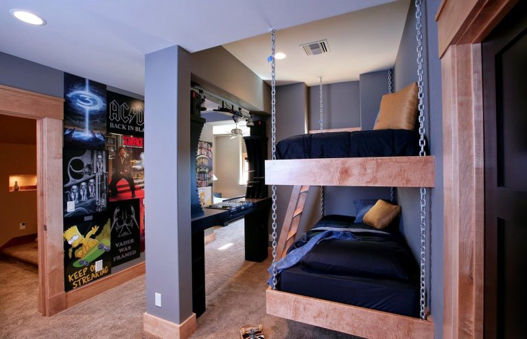 Koupit či nekoupit dětem patrovou postel?