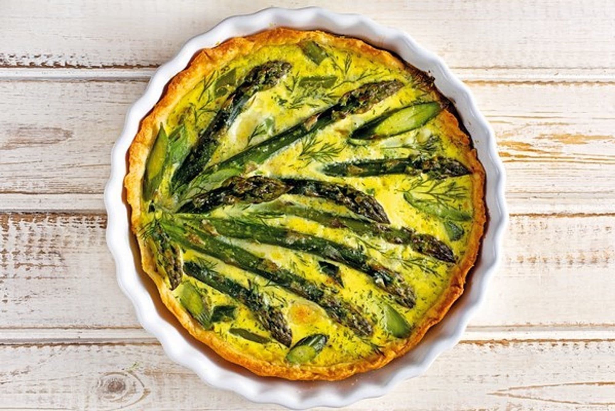 Křehký a voňavý chřest je delikátní zeleninou plnou vitamínů