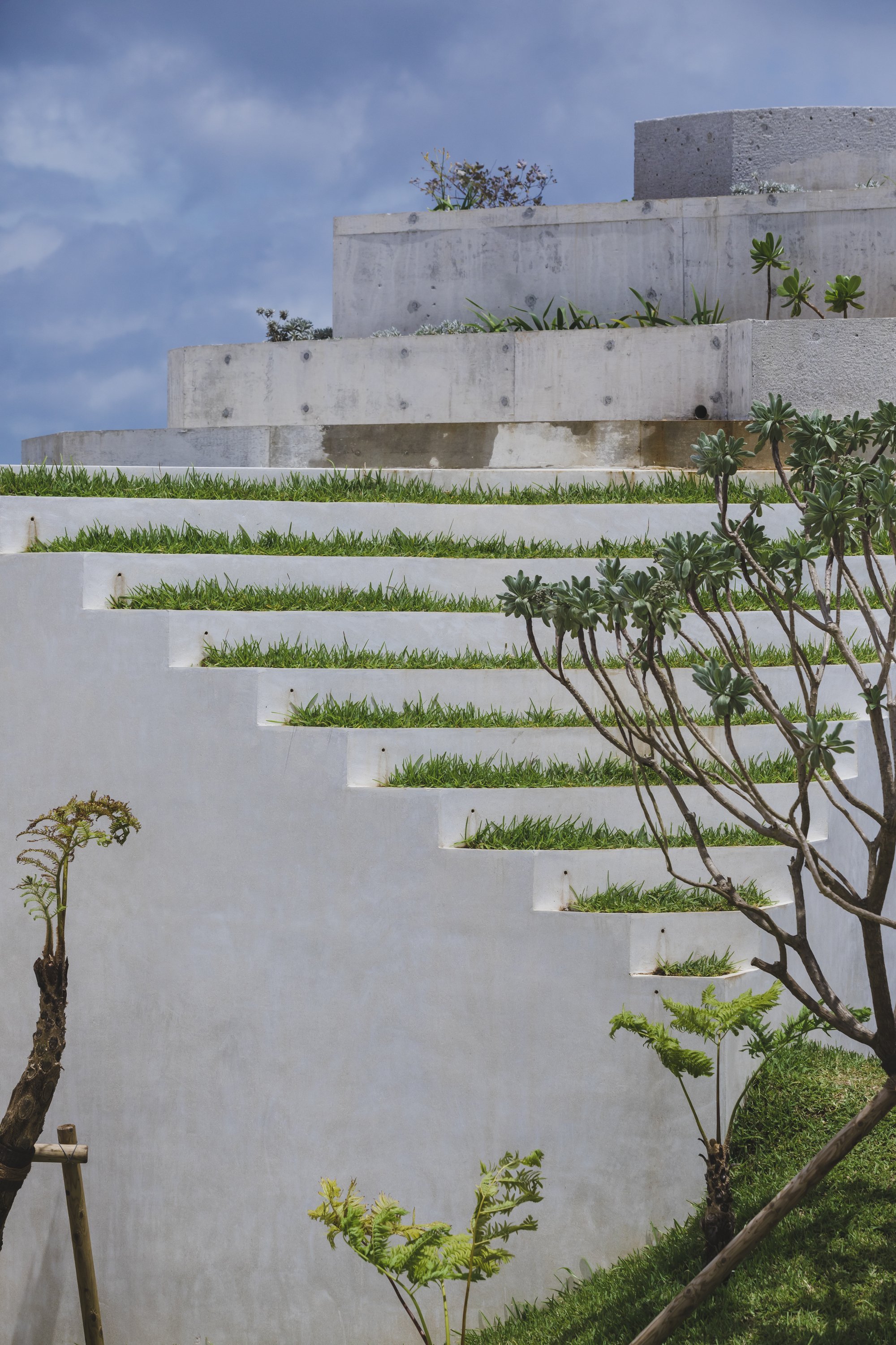 Moderní dům s výhledem na moře