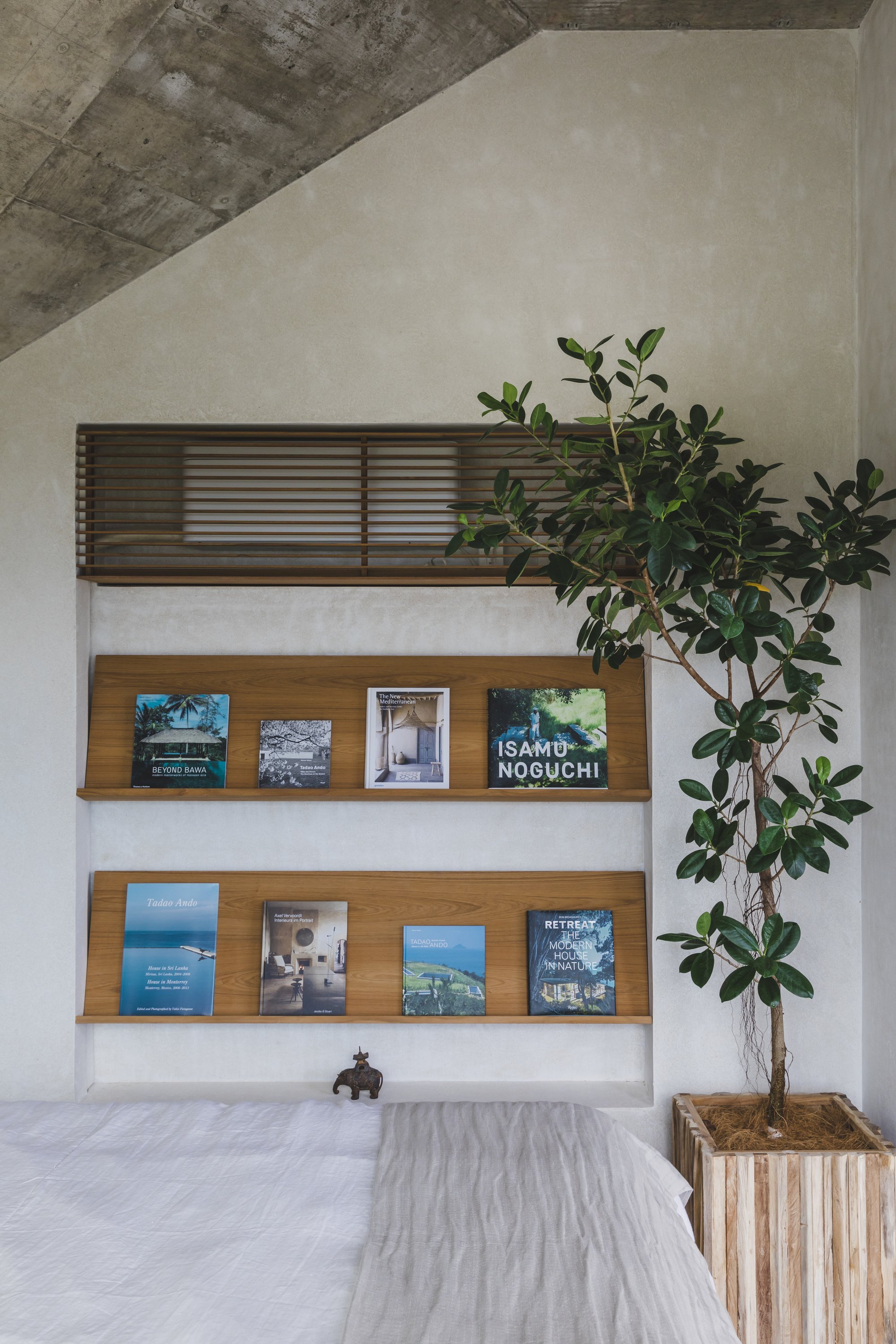 Moderní dům s výhledem na moře