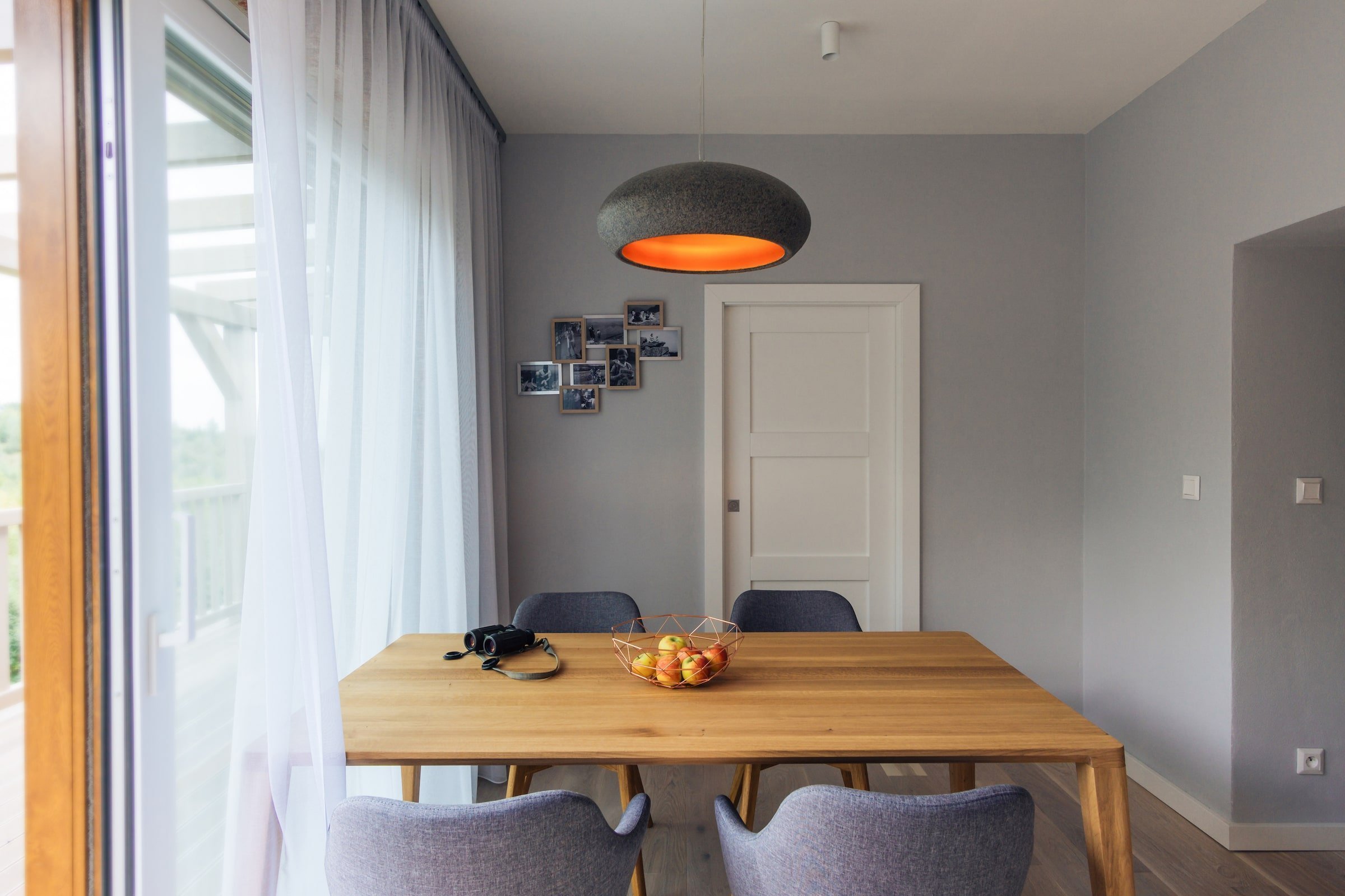 Moderní interiér s výhledem na Tatry