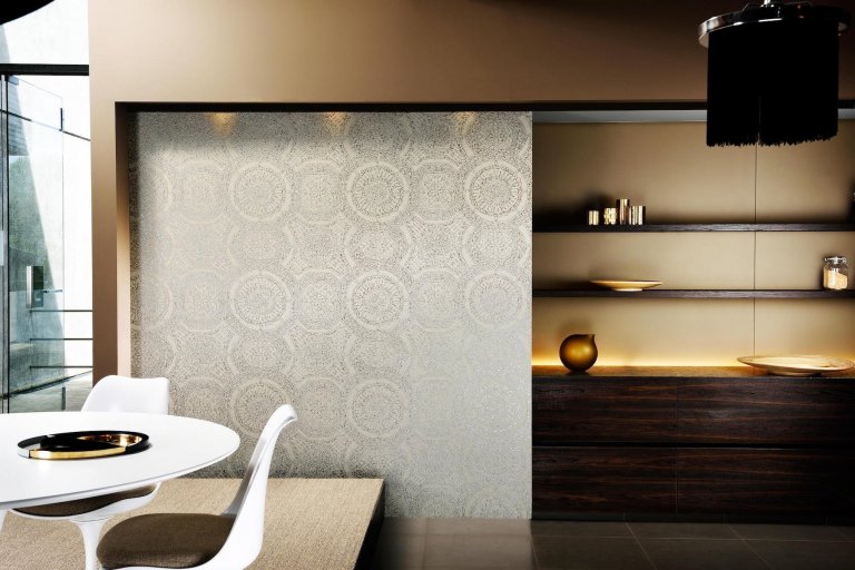 Moderní vliesové tapety – svěžest až na půdu