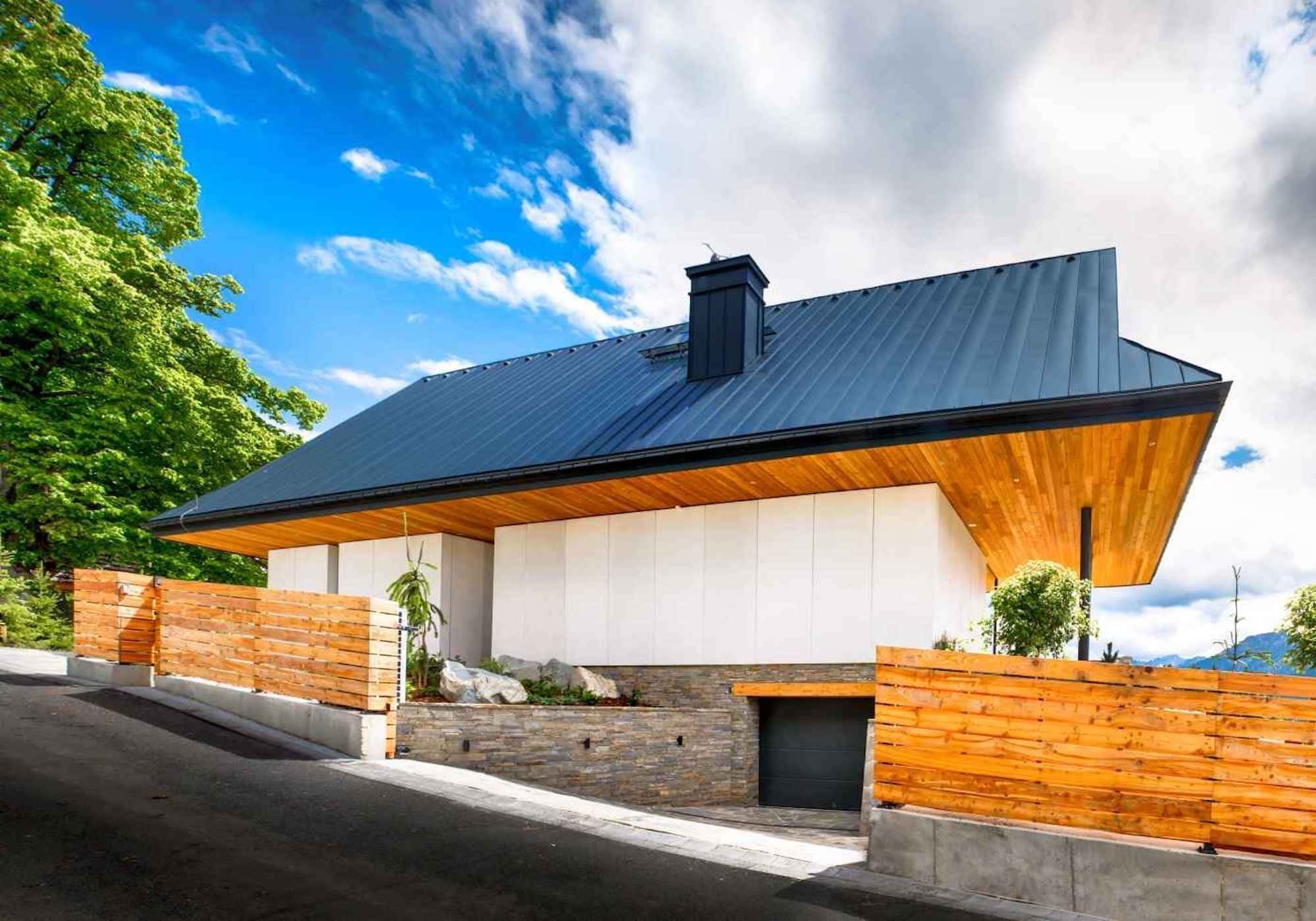 Beton je druh moderního kamene. Toto je nový jazyk architektury. 