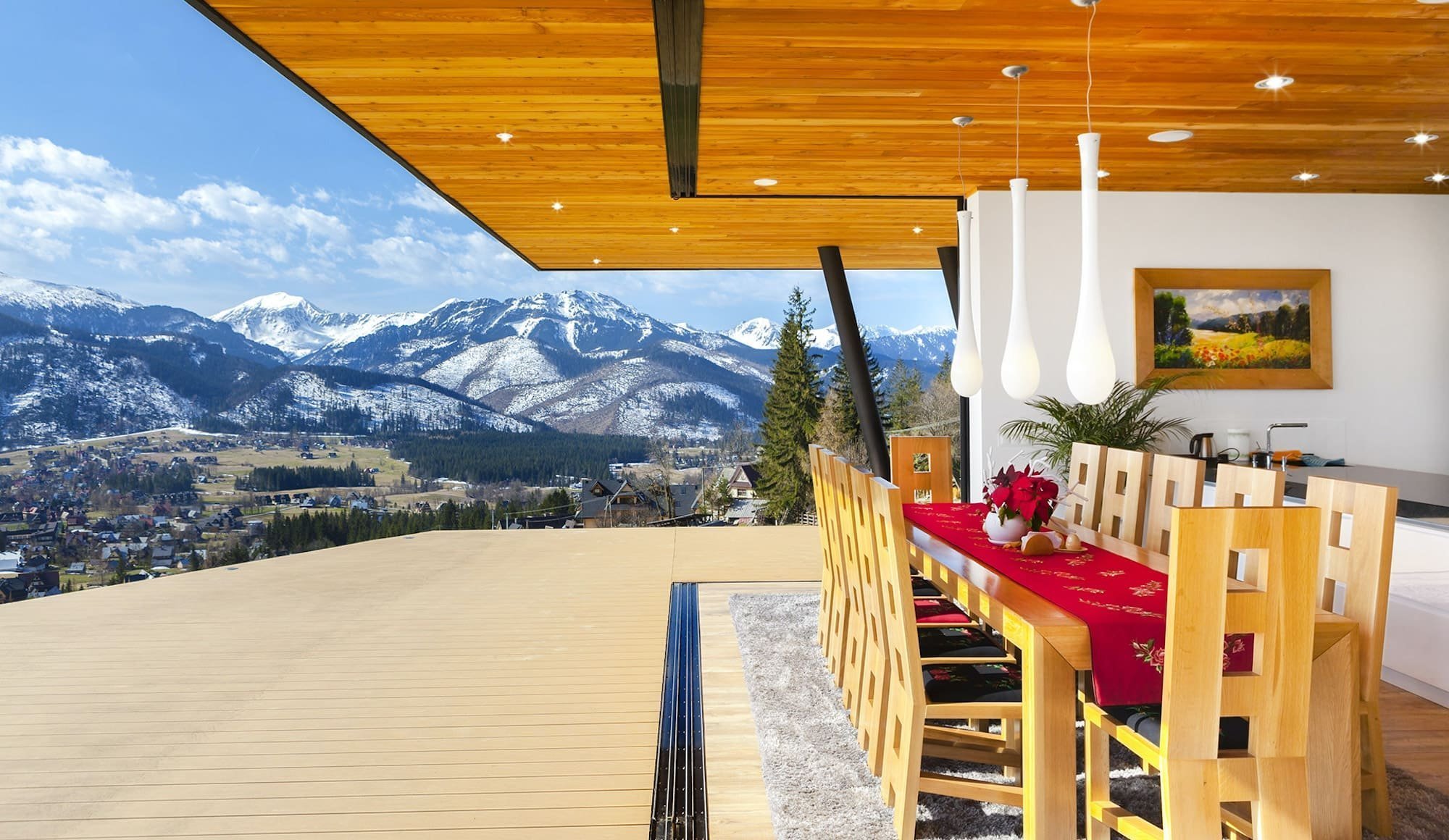 Chatu s takovým výhledem na Tatry by chtěl asi každý!