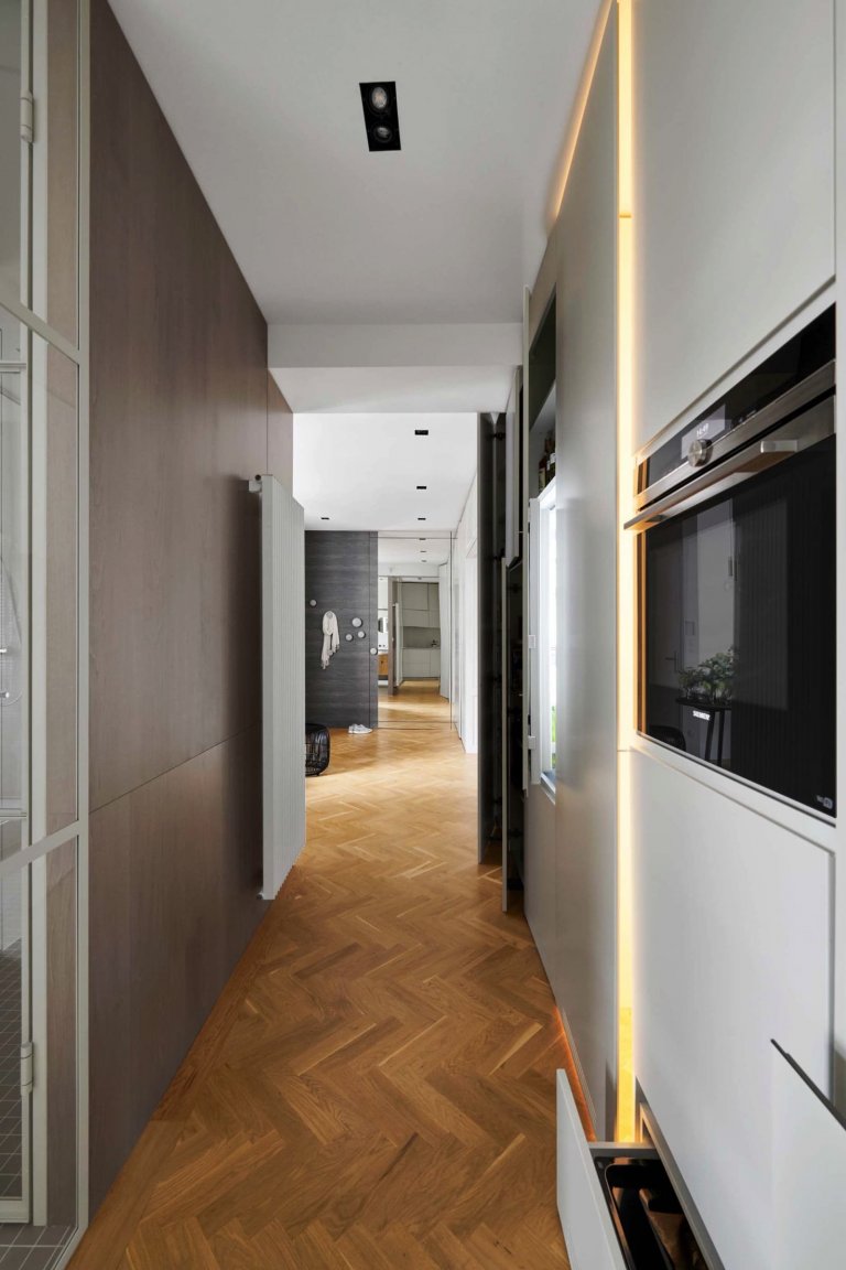 Náročná rekonstrukce poválečného bytu s vysokými stropy