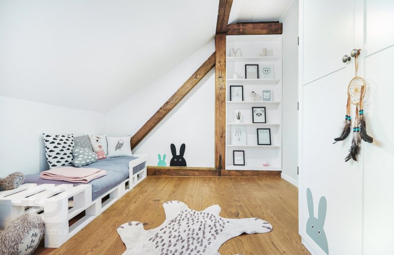 Podkrovní byt cestovatelů (mladé rodiny) v podhůří Beskyd