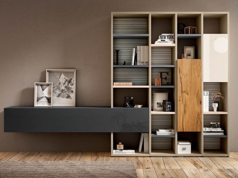 Police na knihy jako výstřelek designérů