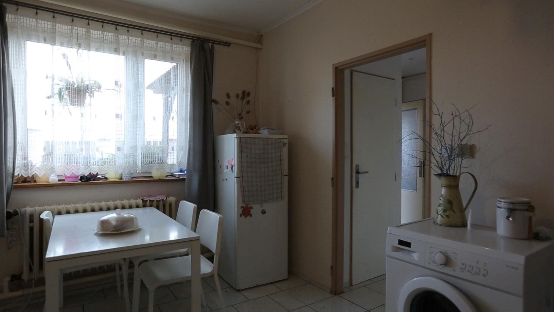 Postav si sen! - Kuchyň a obývací pokoj pro maminku s dcerou