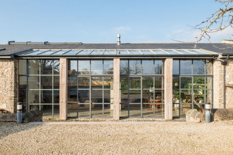 Přestavba stáje na nádherné bydlení