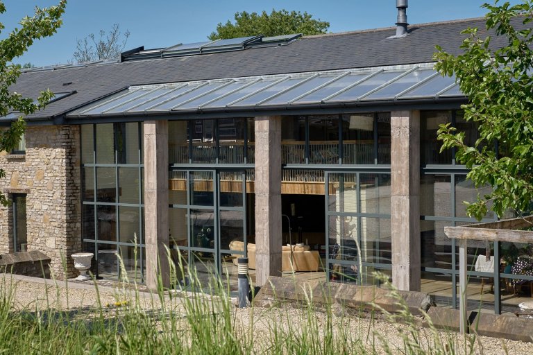 Přestavba stáje na nádherné bydlení