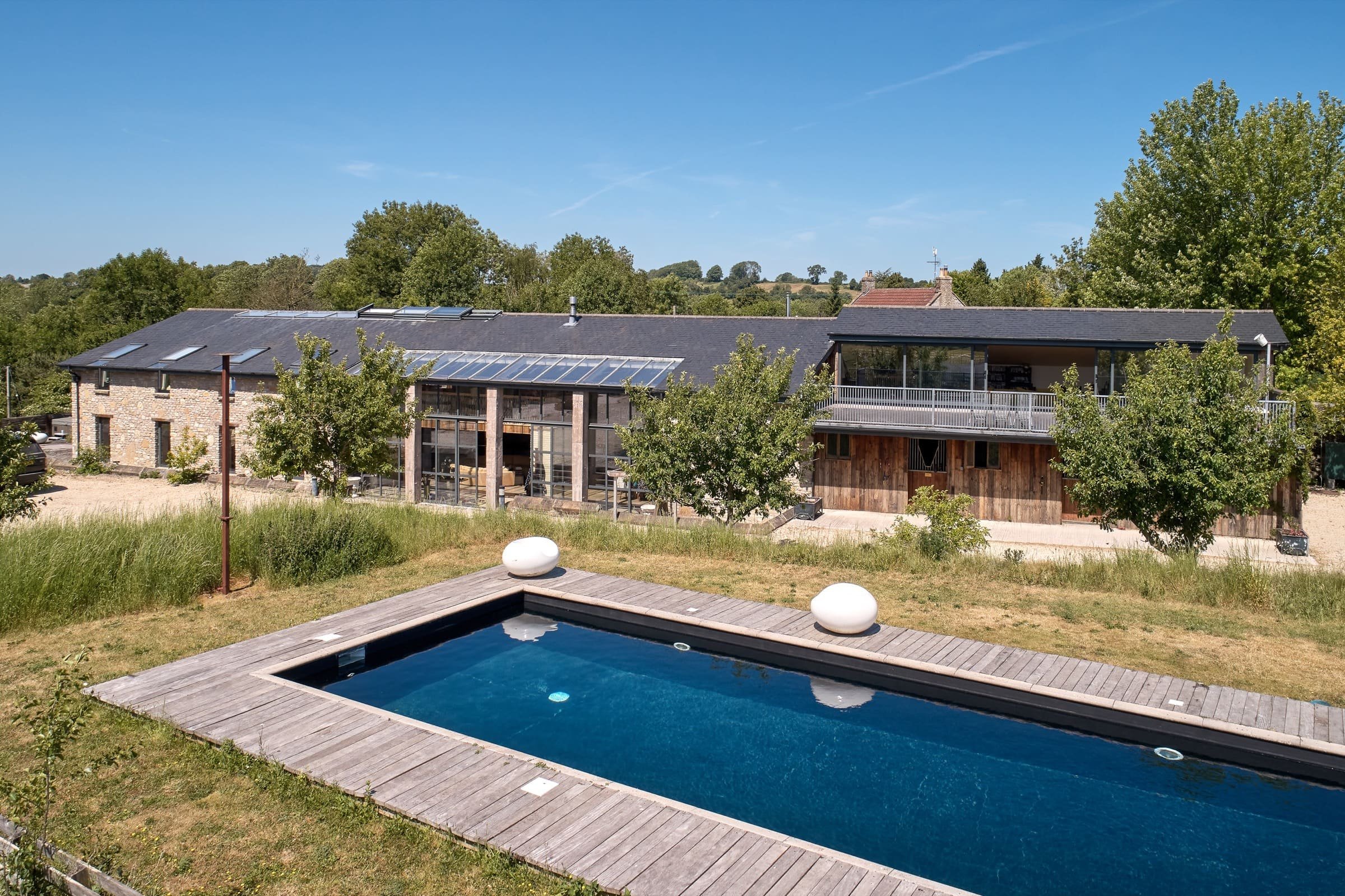 Přestavba stáje na nádherné bydlení