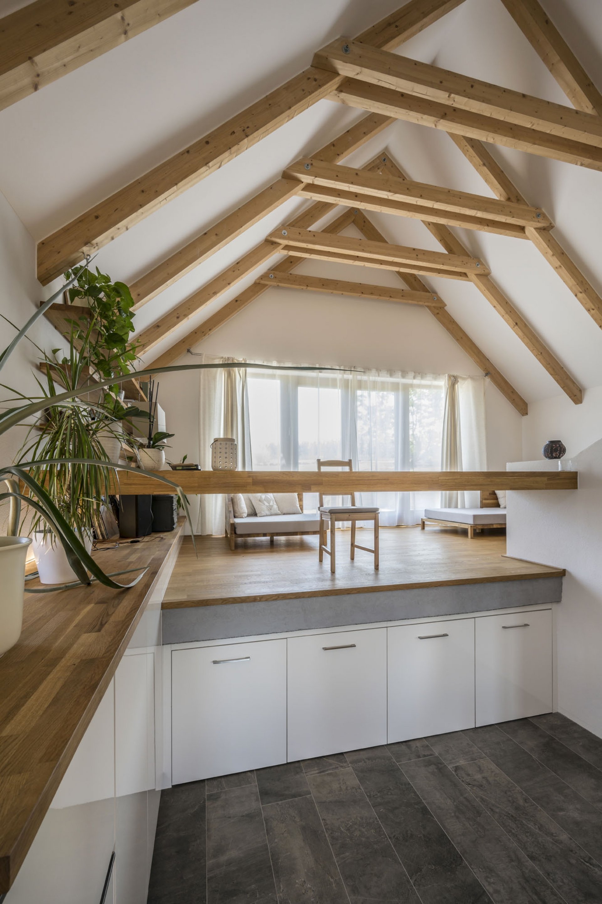 Rodinný dům uprostřed starodávných sklepů