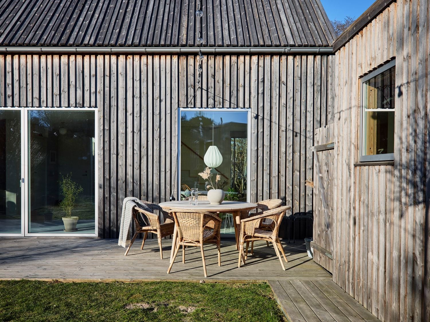 Severská borovice v hlavní roli moderní dřevostavby