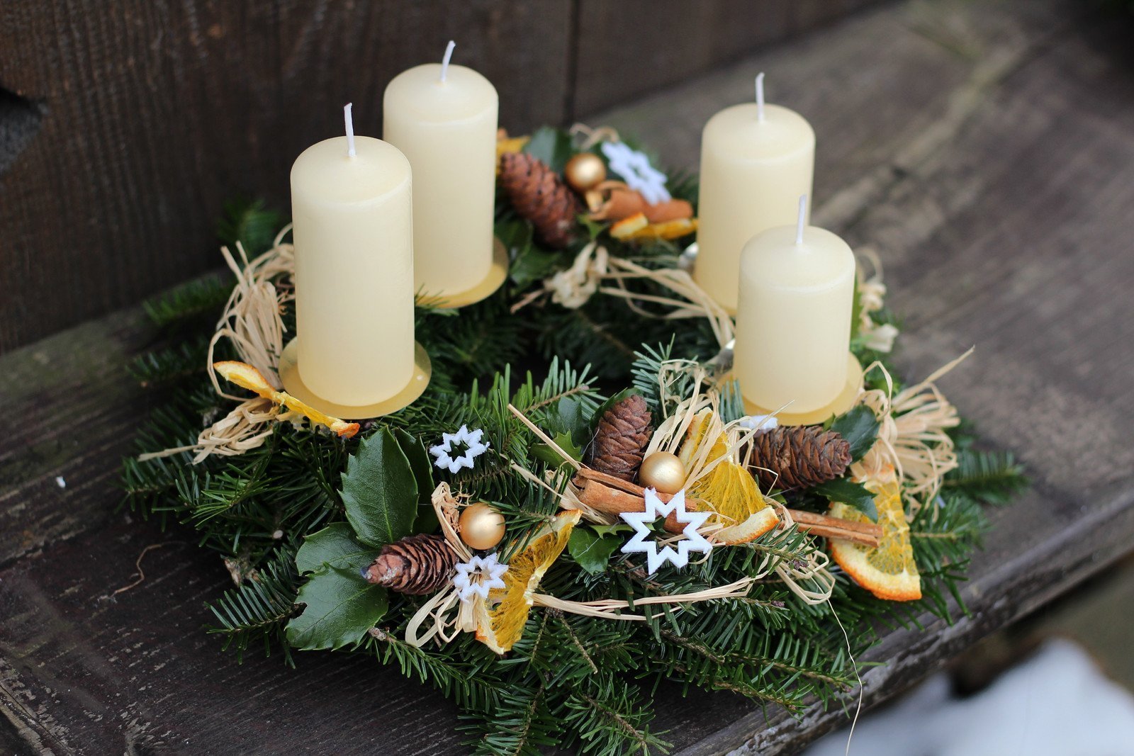 Trendy adventních věnců pro rok 2018