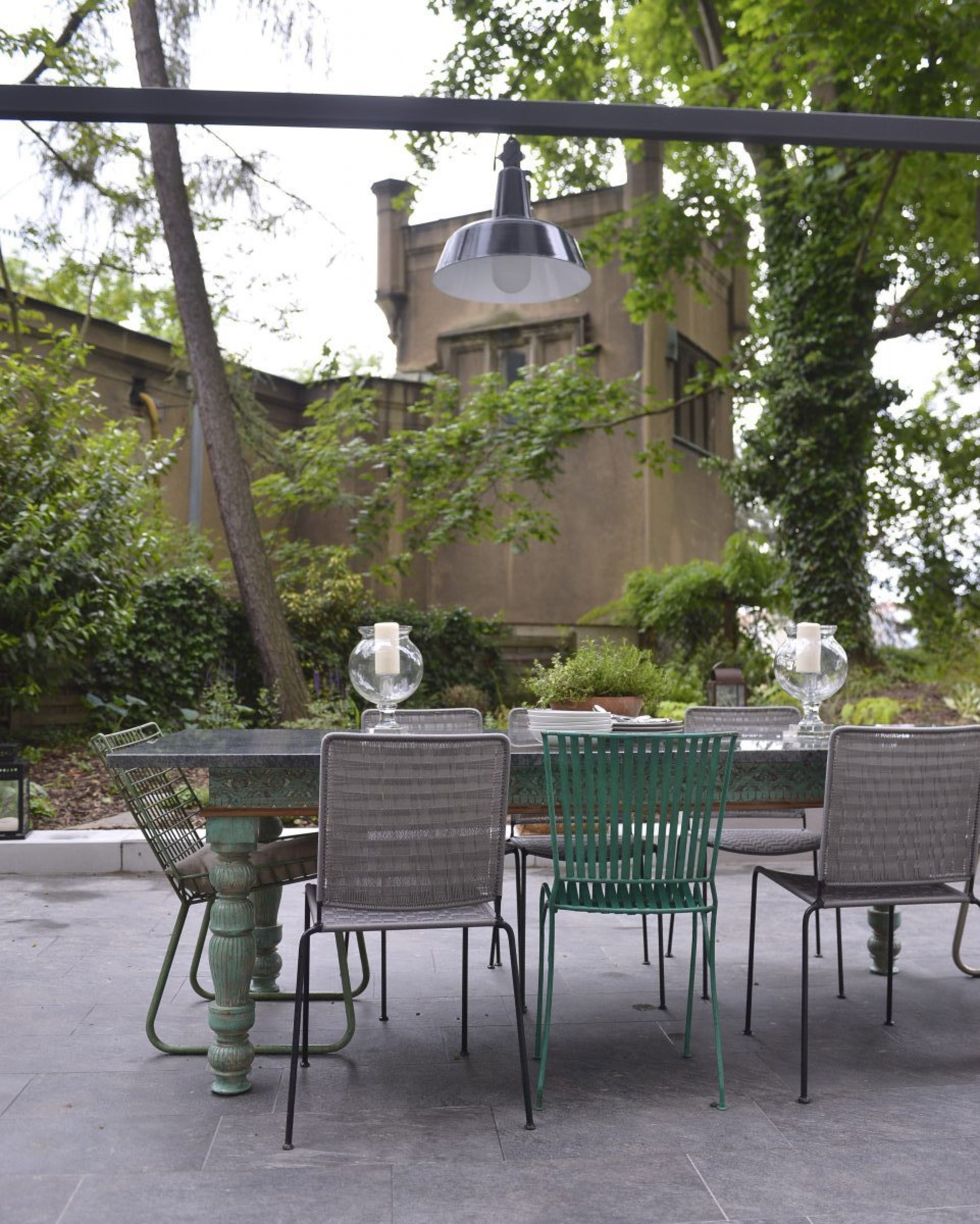 Venkovní kuchyň ve středomořském stylu