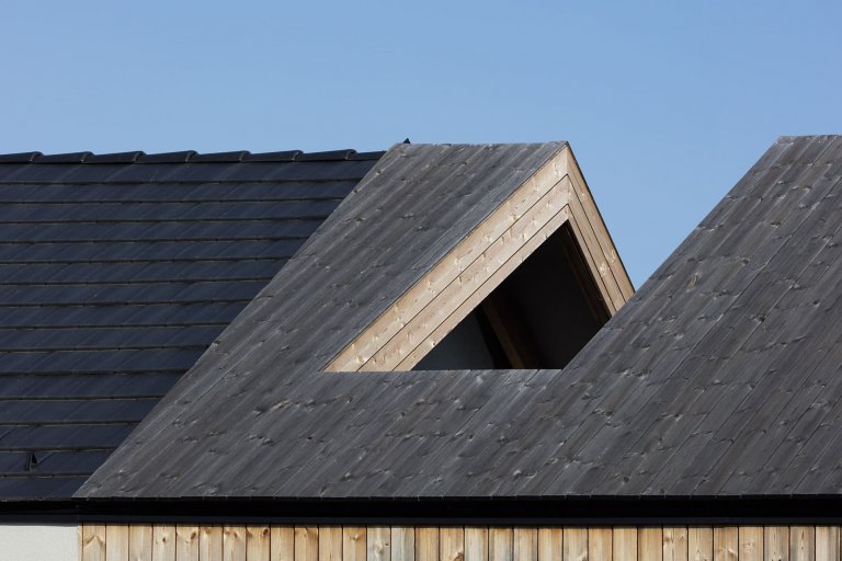 Ze starého stavení má moderní venkovský dům