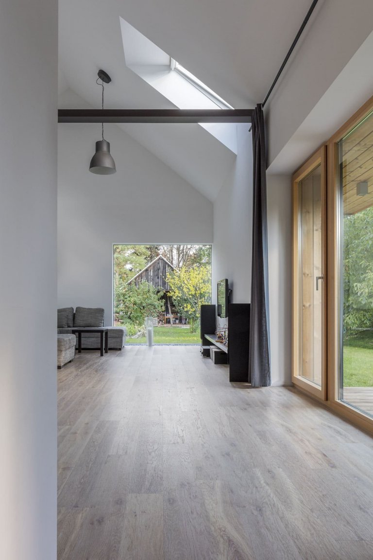 Ze starého stavení má moderní venkovský dům