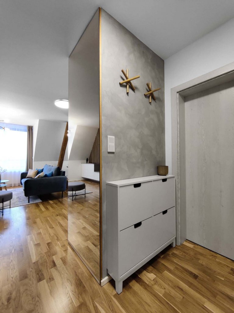 Masaryčka je střešní interiér v&nbsp;budově polikliniky v&nbsp;Liberci. Jedná se o&nbsp;koncept bydlení pro krátkodobé pronájmy. Byt je situovaný v&nbsp…