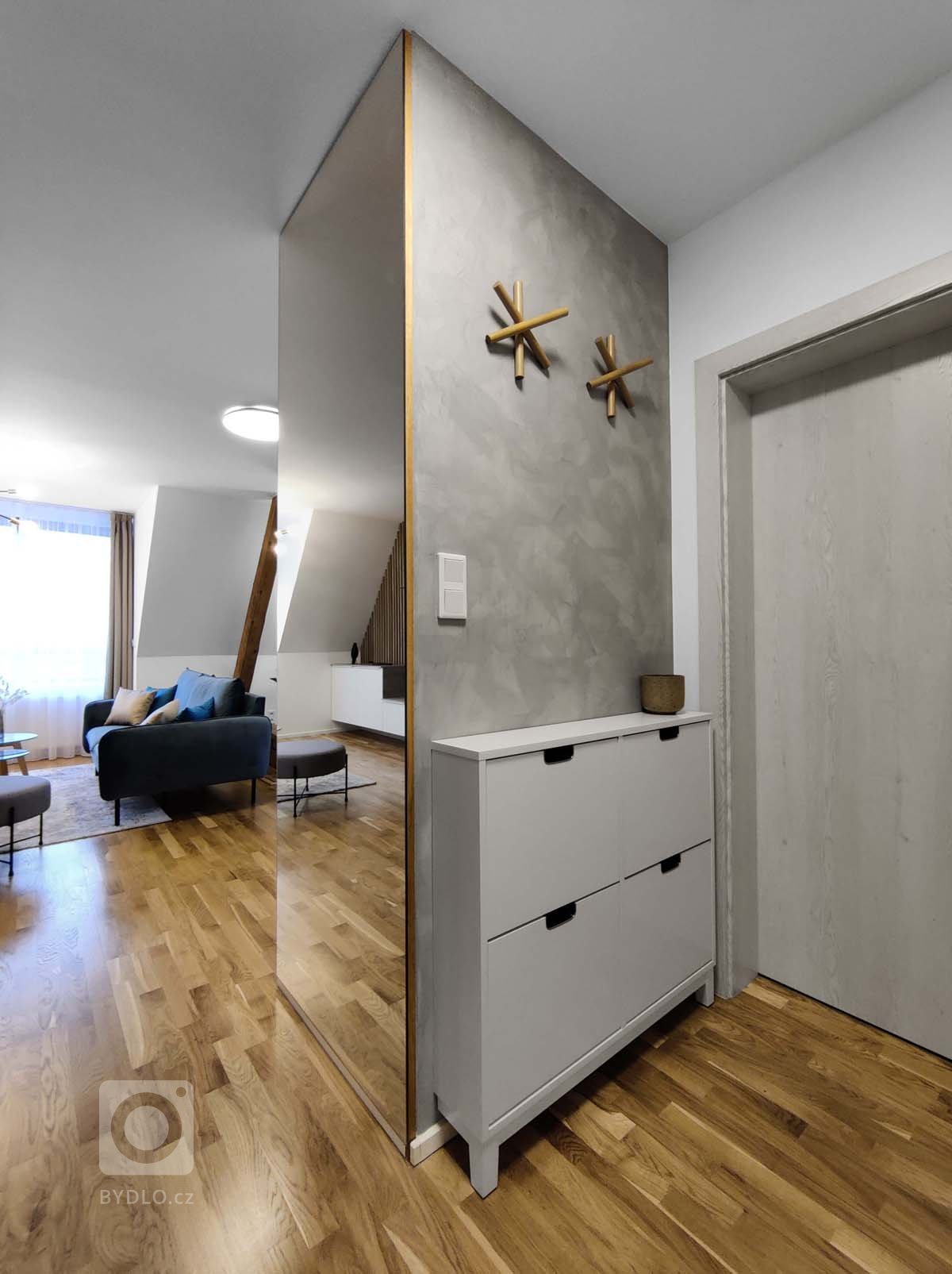 Masaryčka je střešní interiér v&nbsp;budově polikliniky v&nbsp;Liberci. Jedná se o&nbsp;koncept bydlení pro krátkodobé pronájmy. Byt je situovaný v&nbsp…