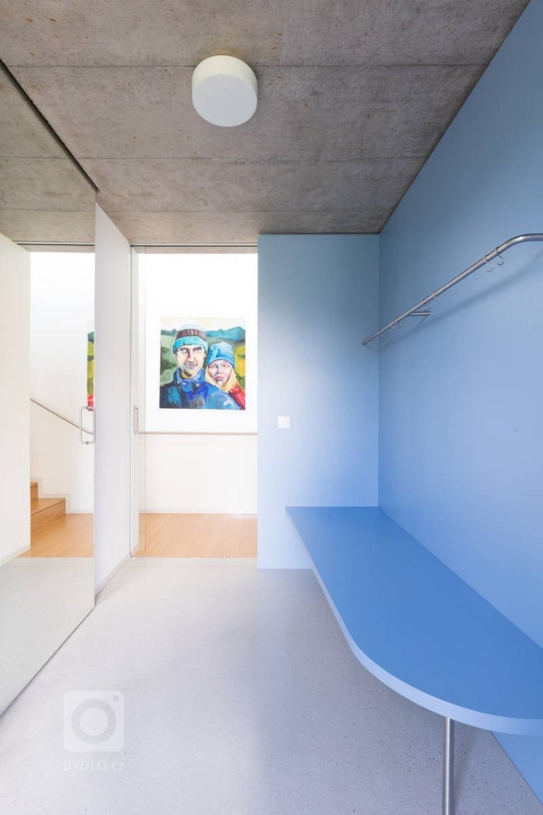 add picture to album