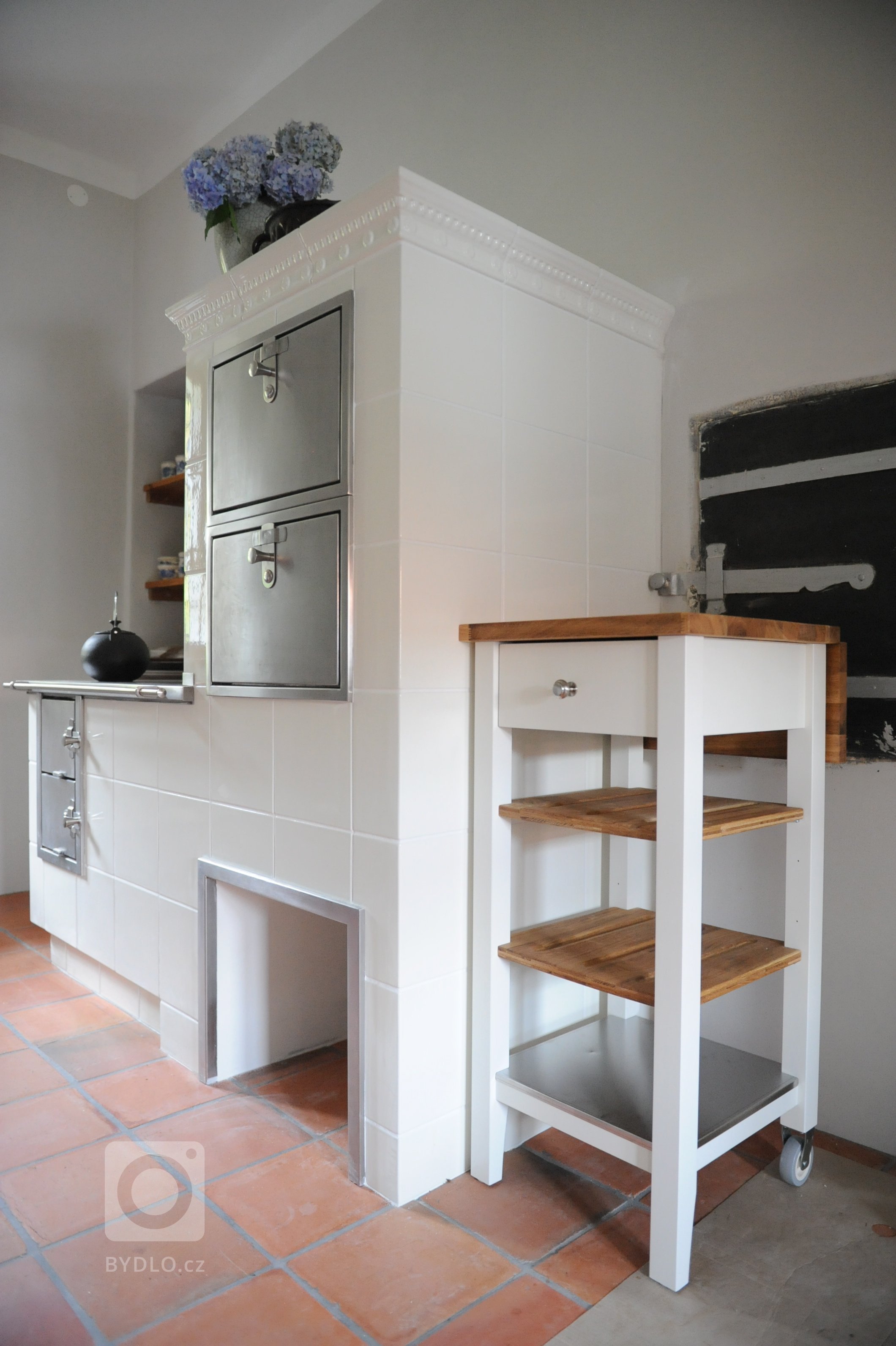 Keramika: K&amp;K Poker &ndash; Kamnářství Bechyně

Realizace: Kamnářství Hanuš
