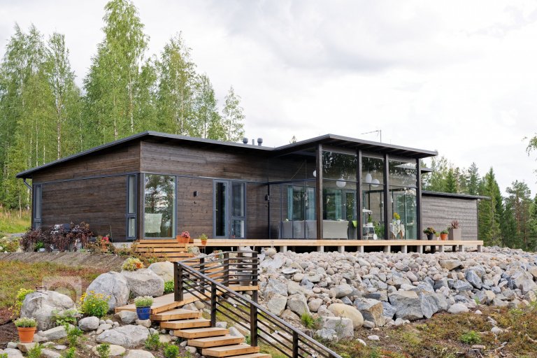 add picture to album