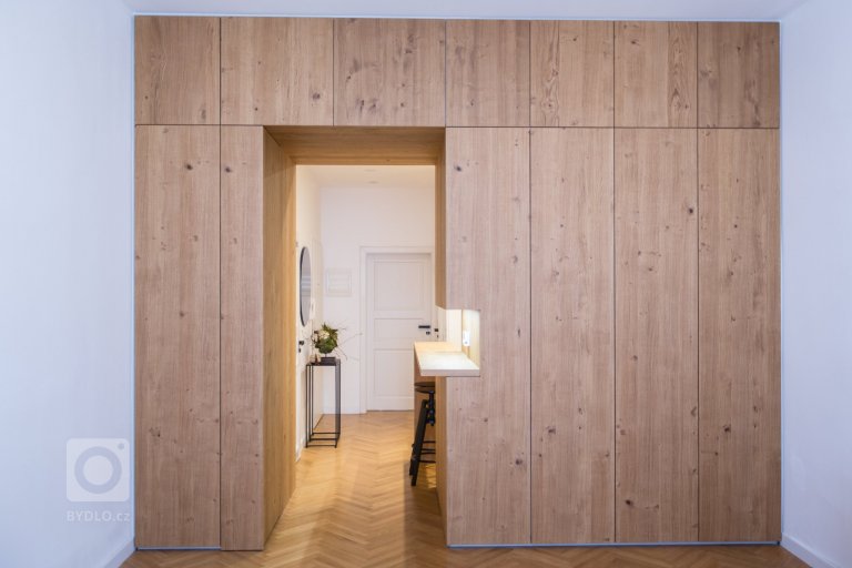 add picture to album