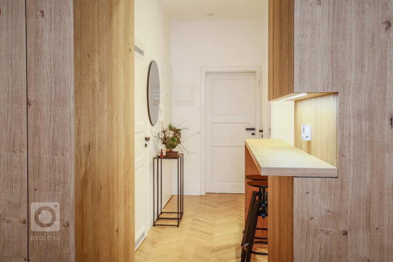 add picture to album