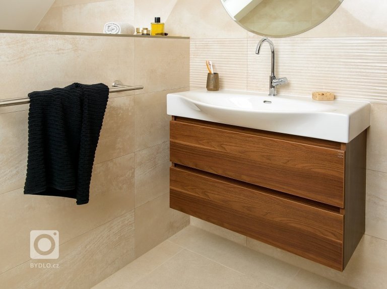 add picture to album