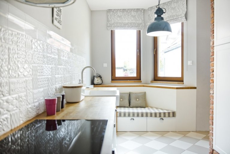 Industriální interiér s nádechem provence