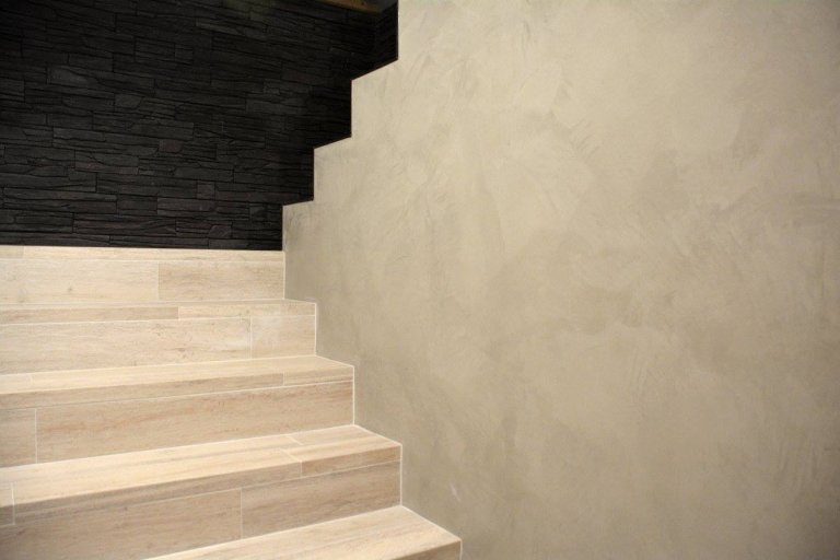 Apartmán uprostřed přírody

&nbsp;

-AKCE: Rodinný dům

-Realizace betonových&nbsp;povrchů:&nbsp;MALDECOR, s.r.o.

-Použité materiály: panDOMO,…