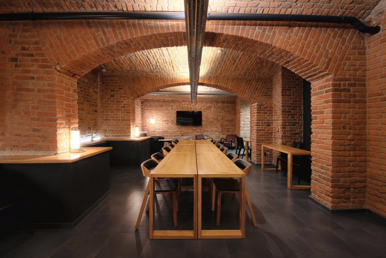 About project:

Wine Society invites the costumer to the deep senses of the wine. The space follows the desire of the excellency and welcome each wine lover to…
