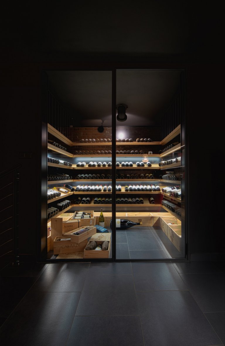 About project:

Wine Society invites the costumer to the deep senses of the wine. The space follows the desire of the excellency and welcome each wine lover to…