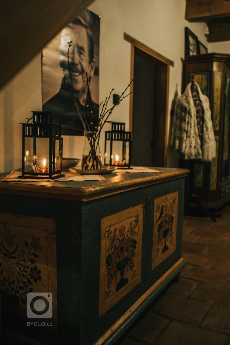 Chalupa pod lípou - Krásné