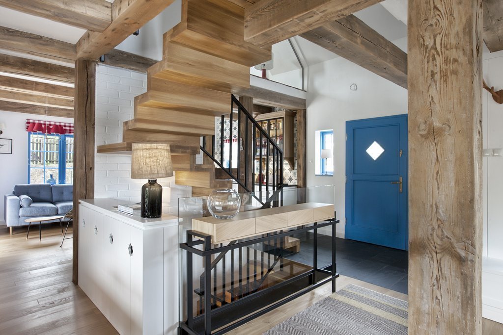 Barevná chalupa pro velkou rodinu