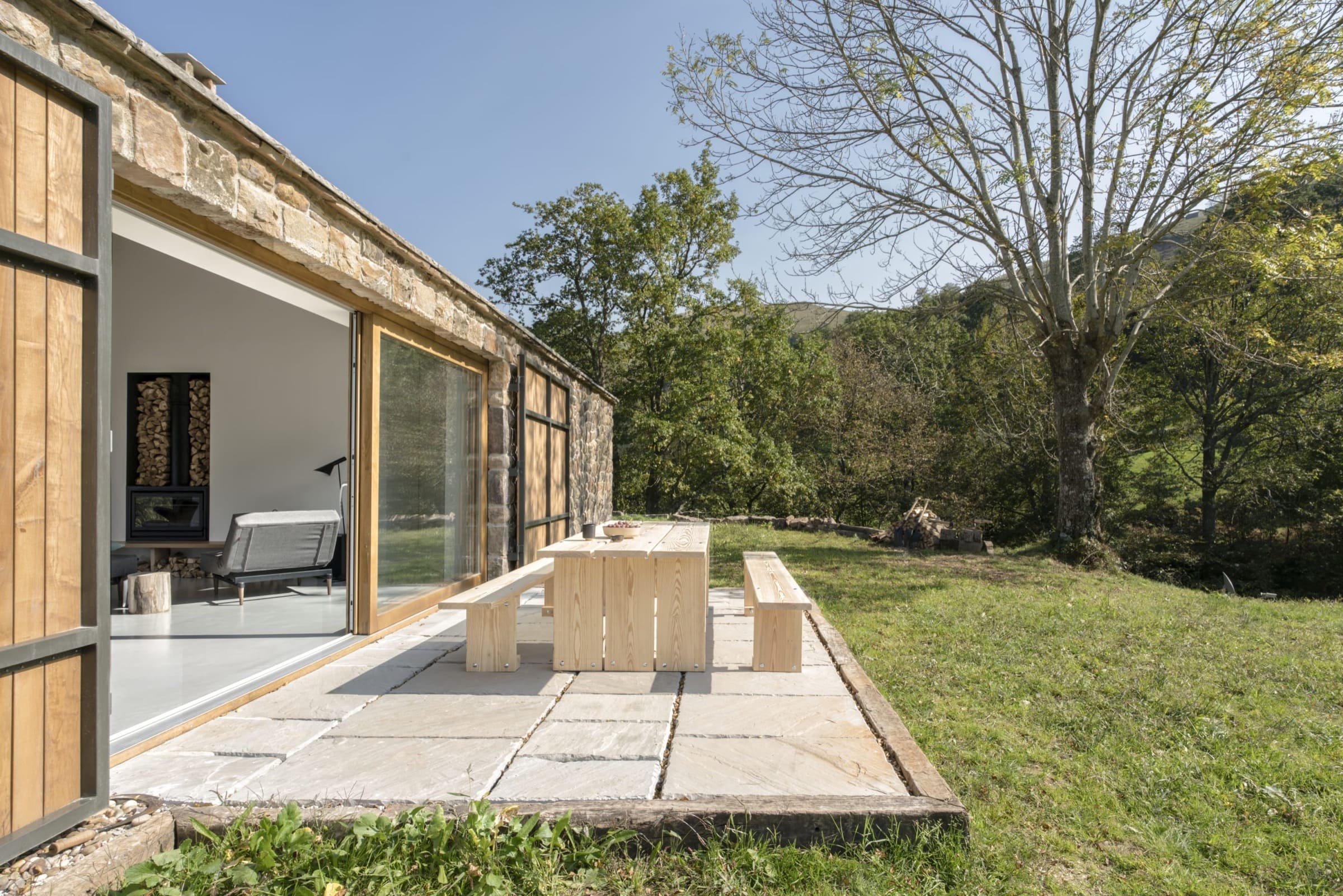 Dům ze staré stodoly